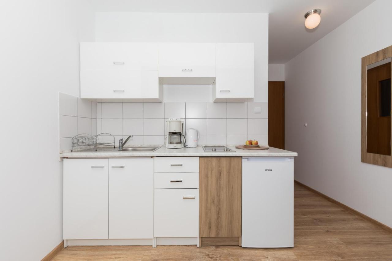 Apartamenty I Stylowe Pokoje Pobierowo Exterior foto