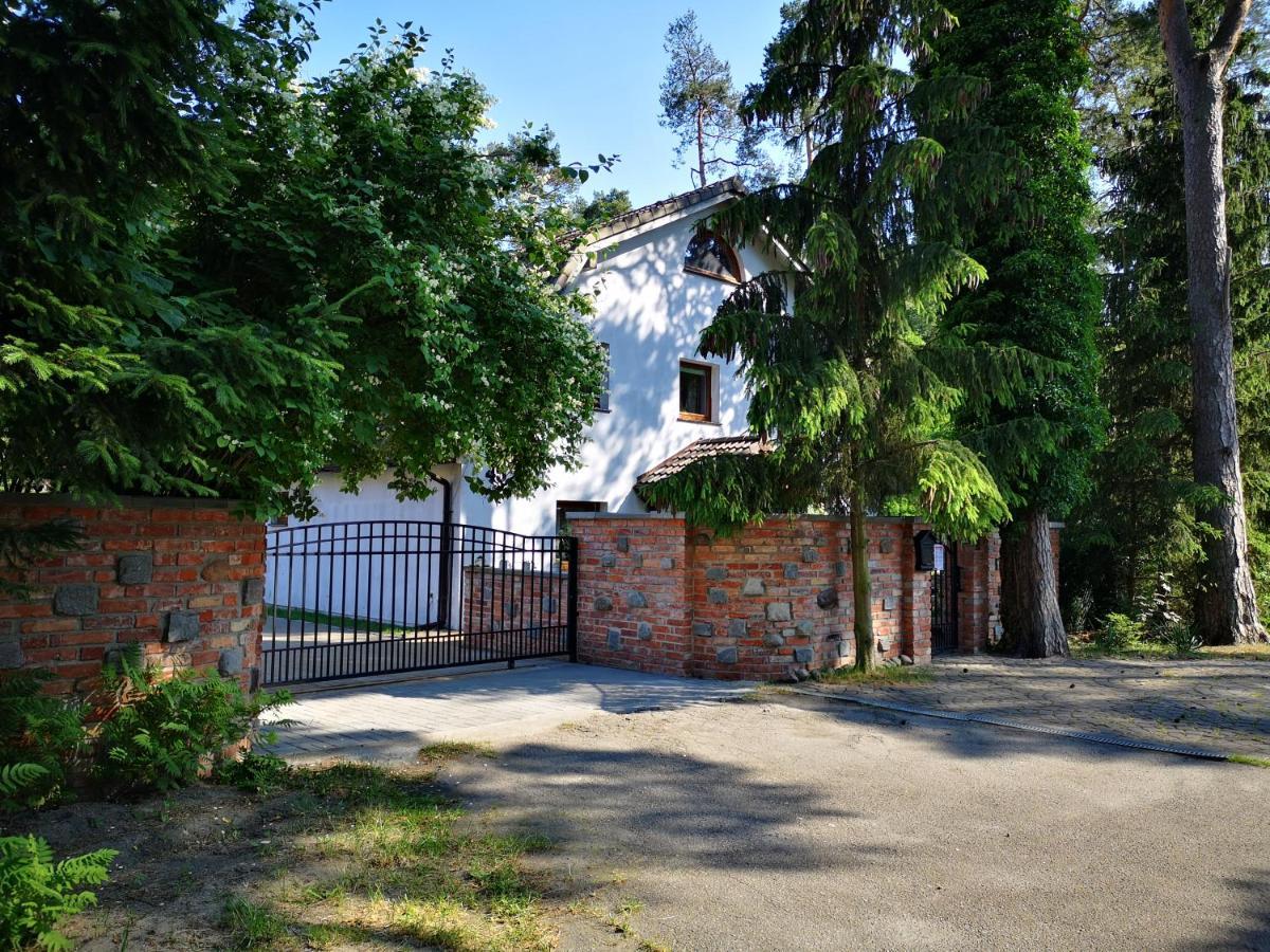 Apartamenty I Stylowe Pokoje Pobierowo Exterior foto